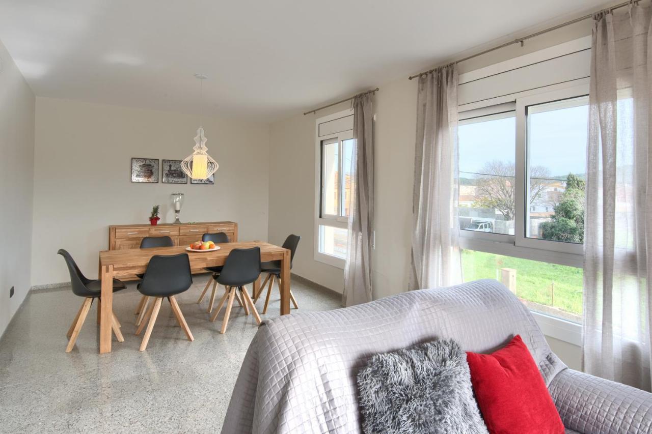 Alquiler Apartamento En Пальс Экстерьер фото